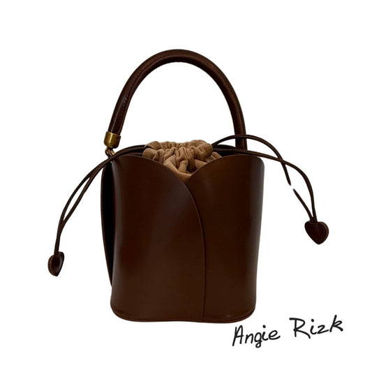 Lunaria – Glossed Leather Bucket Bag