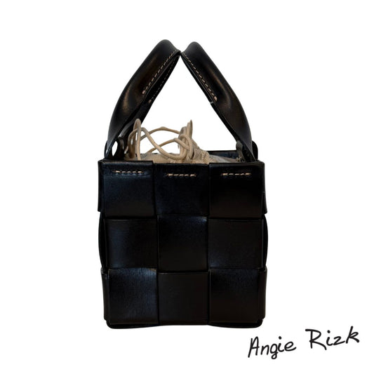 Belleza - Woven Bucket Bag